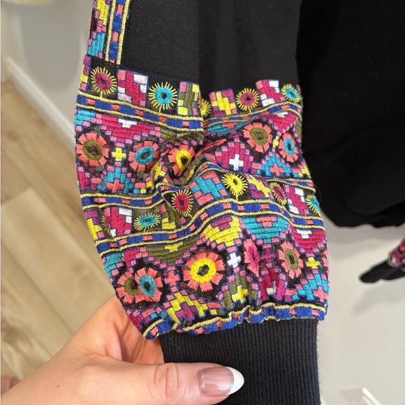 EUC- DESIGUAL- SWEET DAISYS HOODIE- Medium - Picture 4 of 8